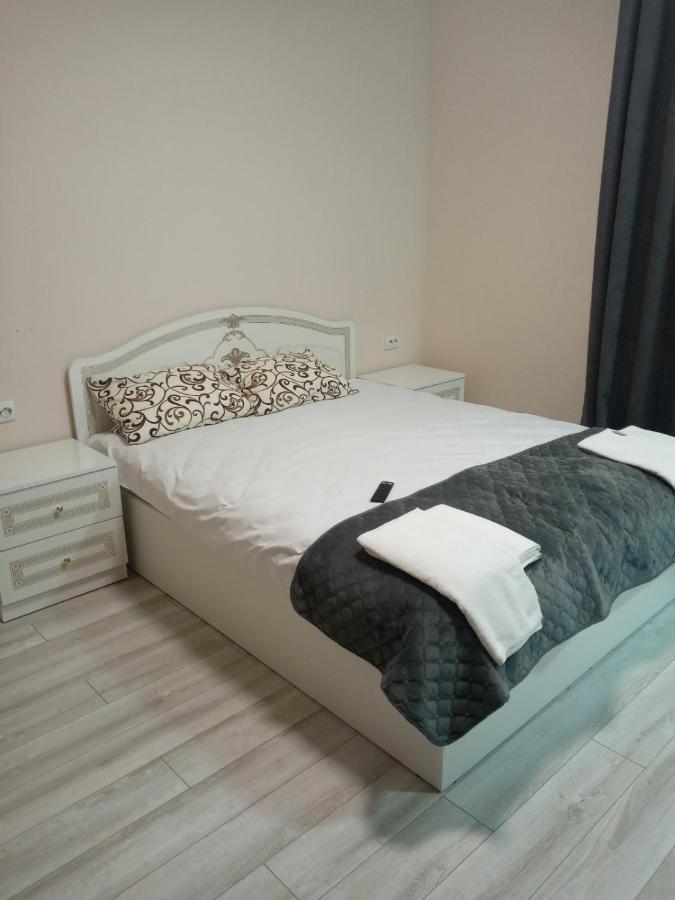 בוקובל Hotel Osher מראה חיצוני תמונה